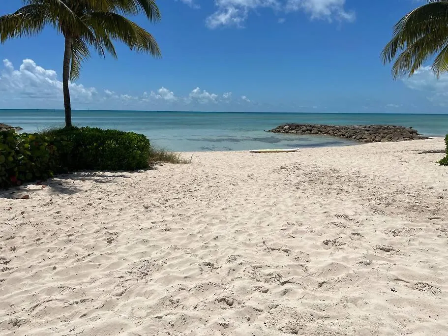 Apartment Bahamas Dream Beach Resort - Nassau, Bahamas