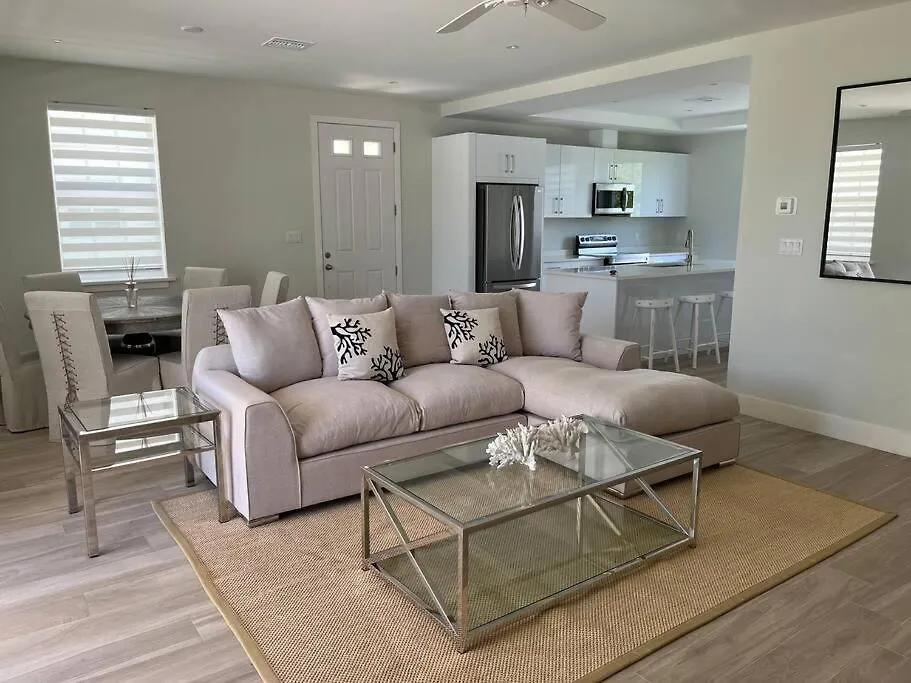 Bahamas Dream Beach Resort - Nassau, Bahamas Apartment